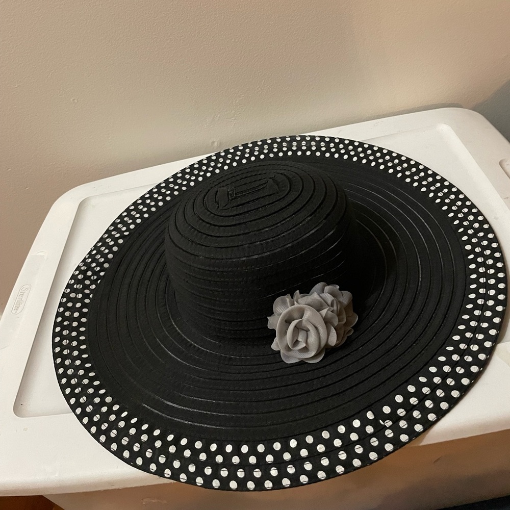 Beautiful spring summer hat adds